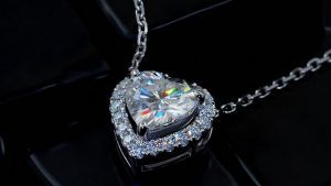 Огранка «сердце»: особенности, для каких камней подходит