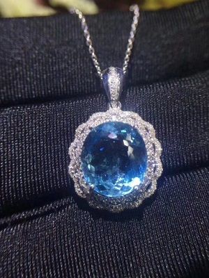 Аквамарин-максикс: свойства камня, особенности и применение