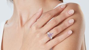 На аукционе Christie’s будет представлено кольцо с розовым бриллиантом за 6 миллионов долларов