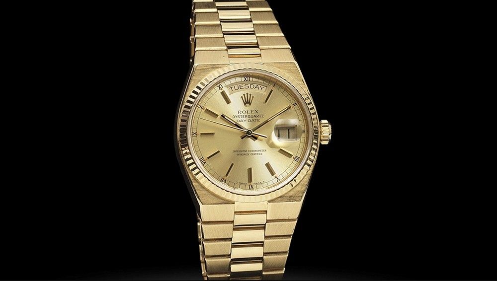 Часы Майкла Кейна Rolex Oysterquartz Day Date проданы за 166 500 долларов. Фото: Bonhams