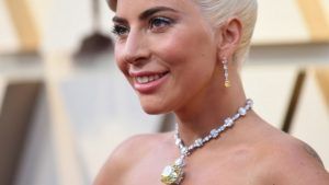 Самые невероятные украшения Леди Гаги