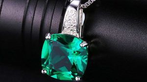 Хлоросапфир (зеленый сапфир): свойства и применение минерала