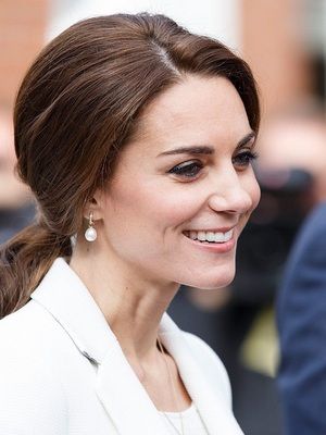 Любимые серьги герцогини Кейт Миддлтон