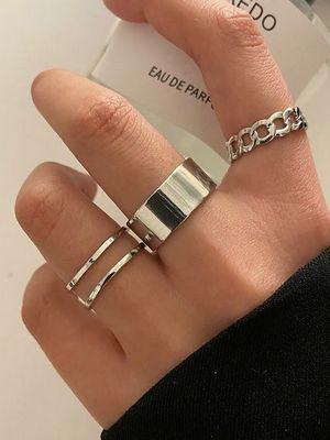 Как сочетать кольца, чтобы это выглядело органично и модно