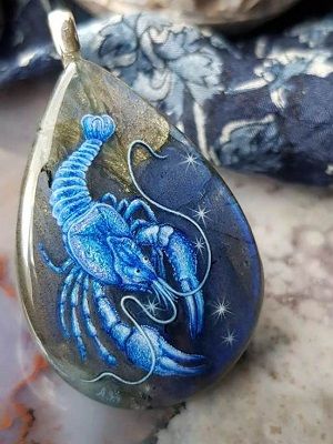 Выбираем талисманы и амулеты для Раков