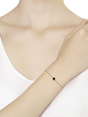 Браслет с ониксом: особенности, как выбрать и носить