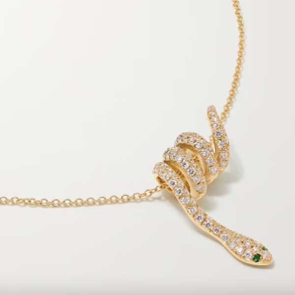 Колье Curled Snake от Ileana Makri из 18-каратного золота с бриллиантами и цаворитами