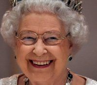 Bulgari создает тиару к 70-летию правления королевы Елизаветы II