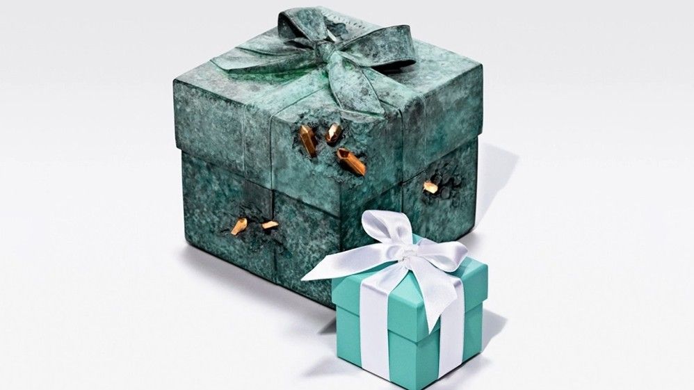 Скульптурный взгляд Дэниела Аршама на культовую бирюзовую коробку Tiffany. Фото: Tiffany & Co.
