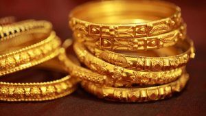 Спрос на золотые украшения в Индии в первом квартале упал на 26 %