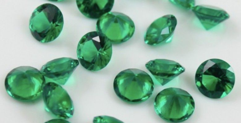 Хлорошпинель (зеленая шпинель) | Ювелирное дело