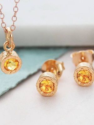 Желтый кварц: свойства минерала, разновидности и украшения