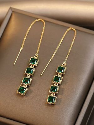 Совместимость циркона со знаками зодиака