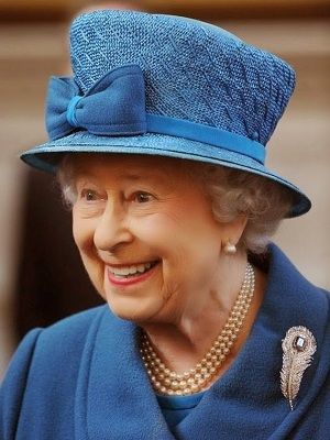 Самые любимые броши Елизаветы II