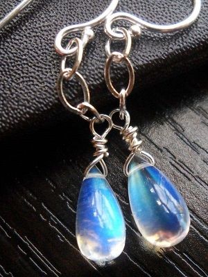 Лунный камень