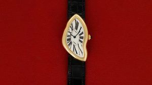 Сюрреалистические часы Cartier проданы за 1,5 миллиона долларов США