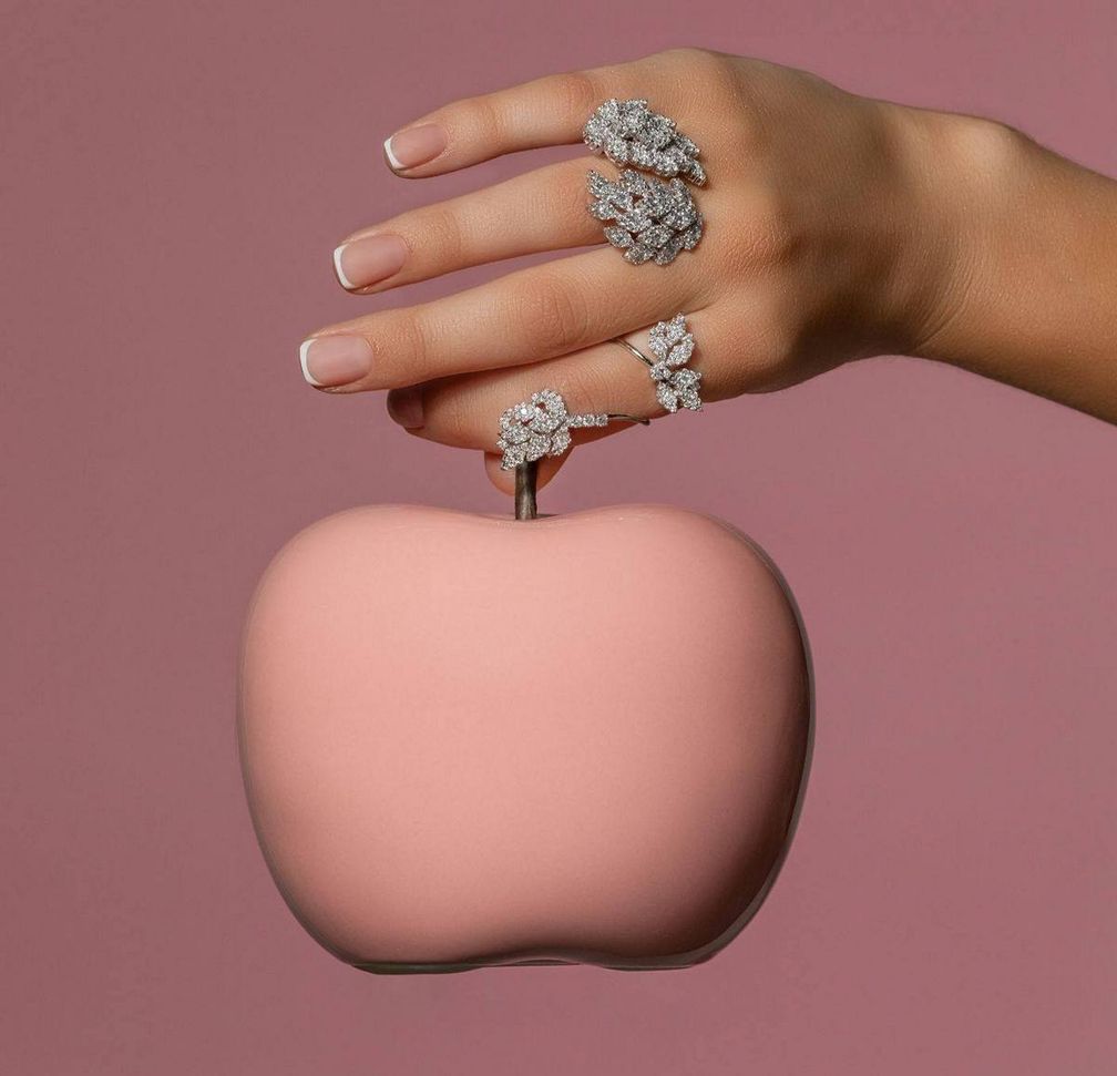 Кольца с бриллиантами из коллекции Secret Garden от Taiia Jewelry