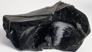 Как и где добывают обсидиан