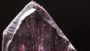 С какими камнями идеально сочетается кунцит С какими камнями идеально сочетается кунцит