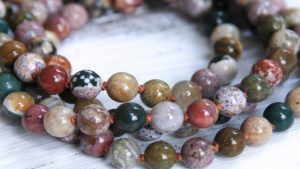 Совместимость яшмы со знаками зодиака