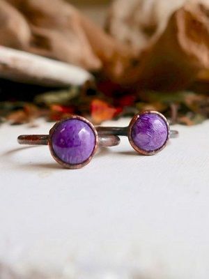 Чароит для Рыб: совместимость, подходит или нет