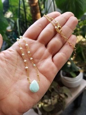 Перуанский опал: особенности и применение минерала