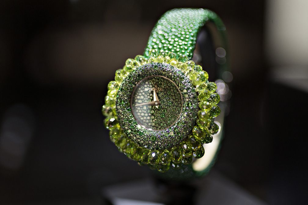 Роскошные наручные часы Baby Grappoli производства De Grisogono. Фото: Микеле Лимина/Bloomberg