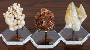 Бренд LuxeRox предлагает образцы минералов и кристаллов