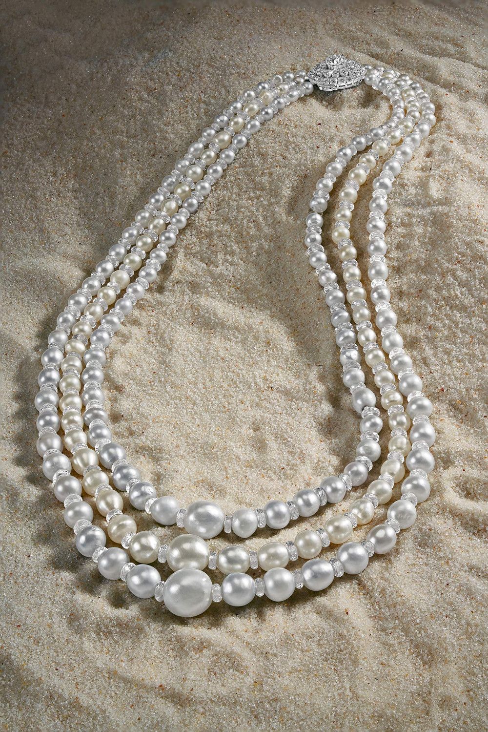 Ожерелье со 181 морской жемчужиной и бриллиантами старинной огранки. Фото: AstaGuru