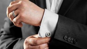 Какой ювелирный подарок преподнести папе на 65 лет? Какой ювелирный подарок преподнести папе на 65 лет?