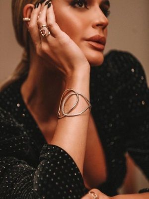 Какой ювелирный подарок преподнести маме на 40 лет?