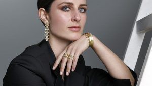 Lalaounis представляет вневременные украшения Chiwara