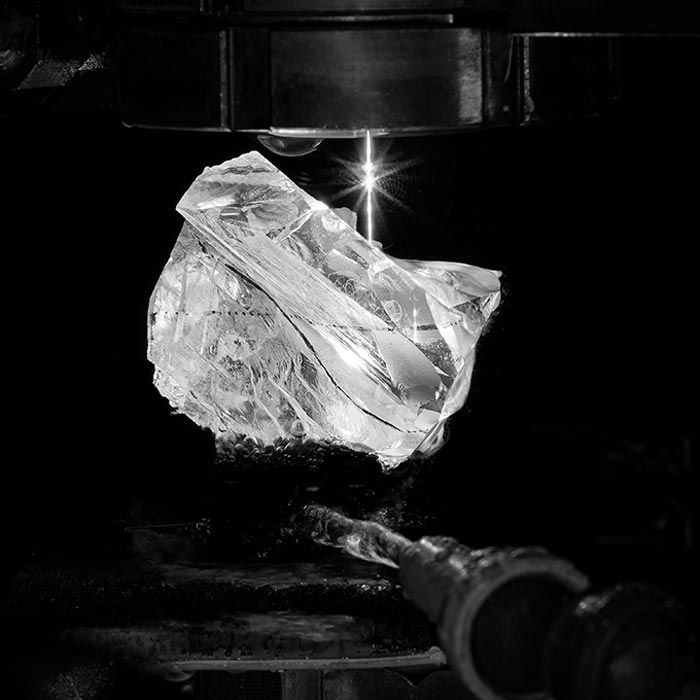 Алмаз «Легенда Лесото» весом 910 карат