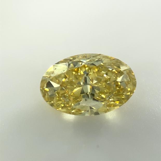 Натуральный фантазийный желтый бриллиант из рудника Экати