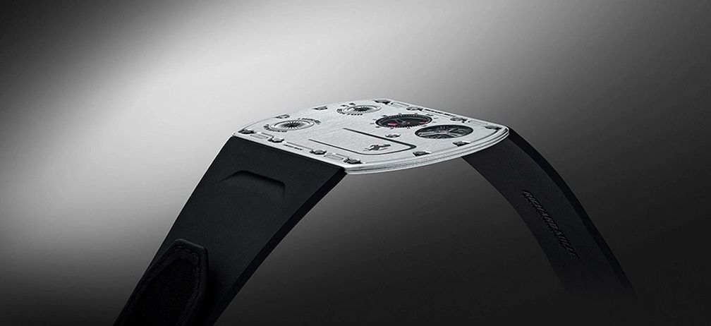 Richard Mille и Ferrari создают самые тонкие часы в мире