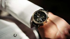 Какой ювелирный подарок презентовать мужу на стальную свадьбу