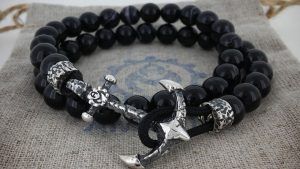 Какой ювелирный подарок презентовать мужу на агатовую свадьбу