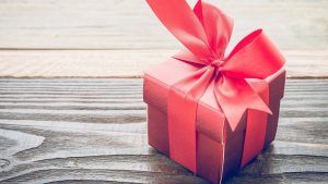 Какой ювелирный подарок презентовать мужу на бронзовую свадьбу