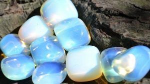 Восточный гороскоп: какие камни подходят Крысе