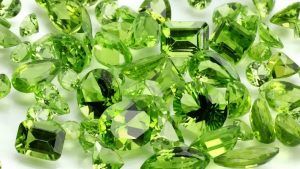 Восточный гороскоп: какие камни подходят Дракону