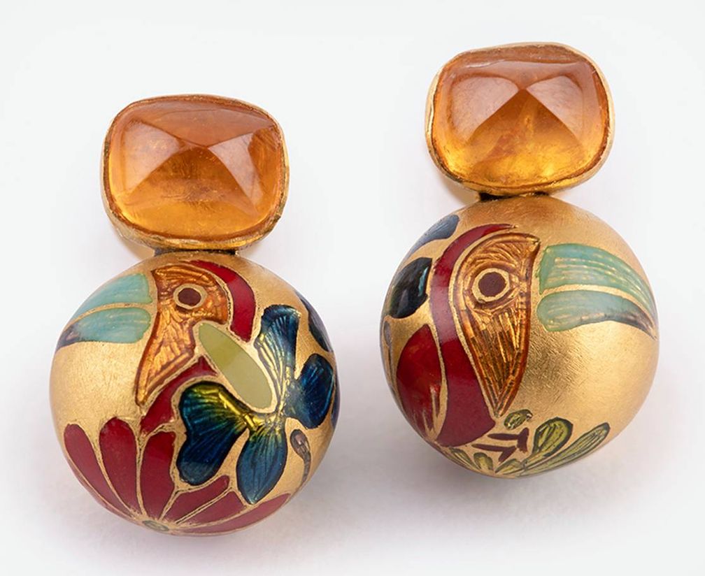 Серьги с мандариновыми гранатами и эмалью из коллекции Bloom. Agaro Jewel
