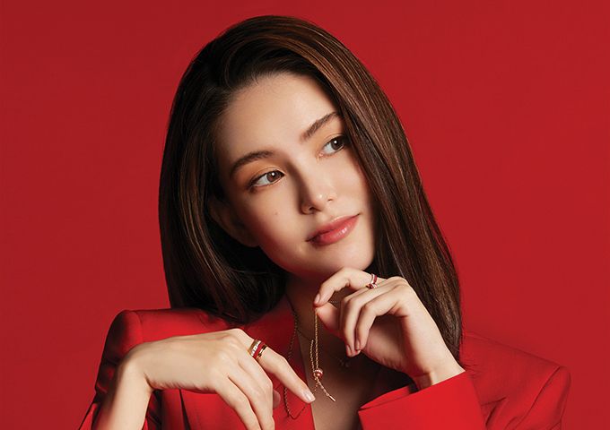 Тайваньско-австралийская актриса, модель и предприниматель Ханна Куинливан для коллекции Boucheron весна-лето – 2022