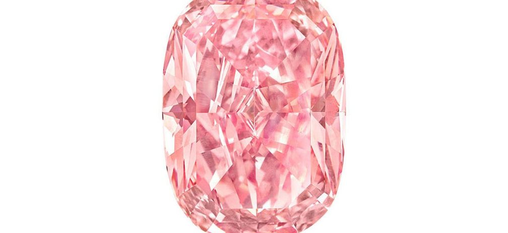 Бриллиант «Розовая звезда Уильямсона» может выручить на аукционе более 21 миллиона долларов