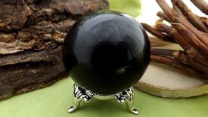 Обсидиан для Рыб: совместимость, подходит или нет Обсидиан для Рыб: совместимость, подходит или нет