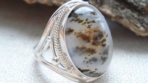 Как ухаживать за украшениями с агатом