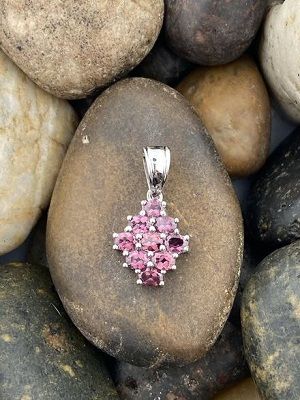 Родолит для Льва: совместимость, подходит или нет