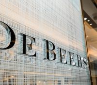 De Beers объявляет о новых назначениях, а Нил Вентура покидает компанию