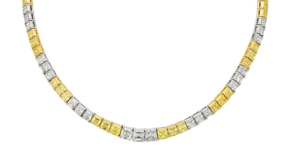 Ожерелье из платины и 18-каратного желтого золота с белыми и желтыми бриллиантами