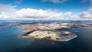 Rio Tinto выигрывает от покупки рудника Даявик