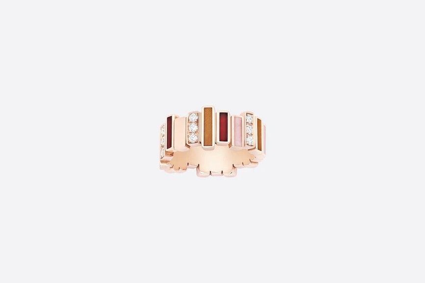 Кольцо из розового золота, розового опала, бриллиантов и декоративного камня, Dior